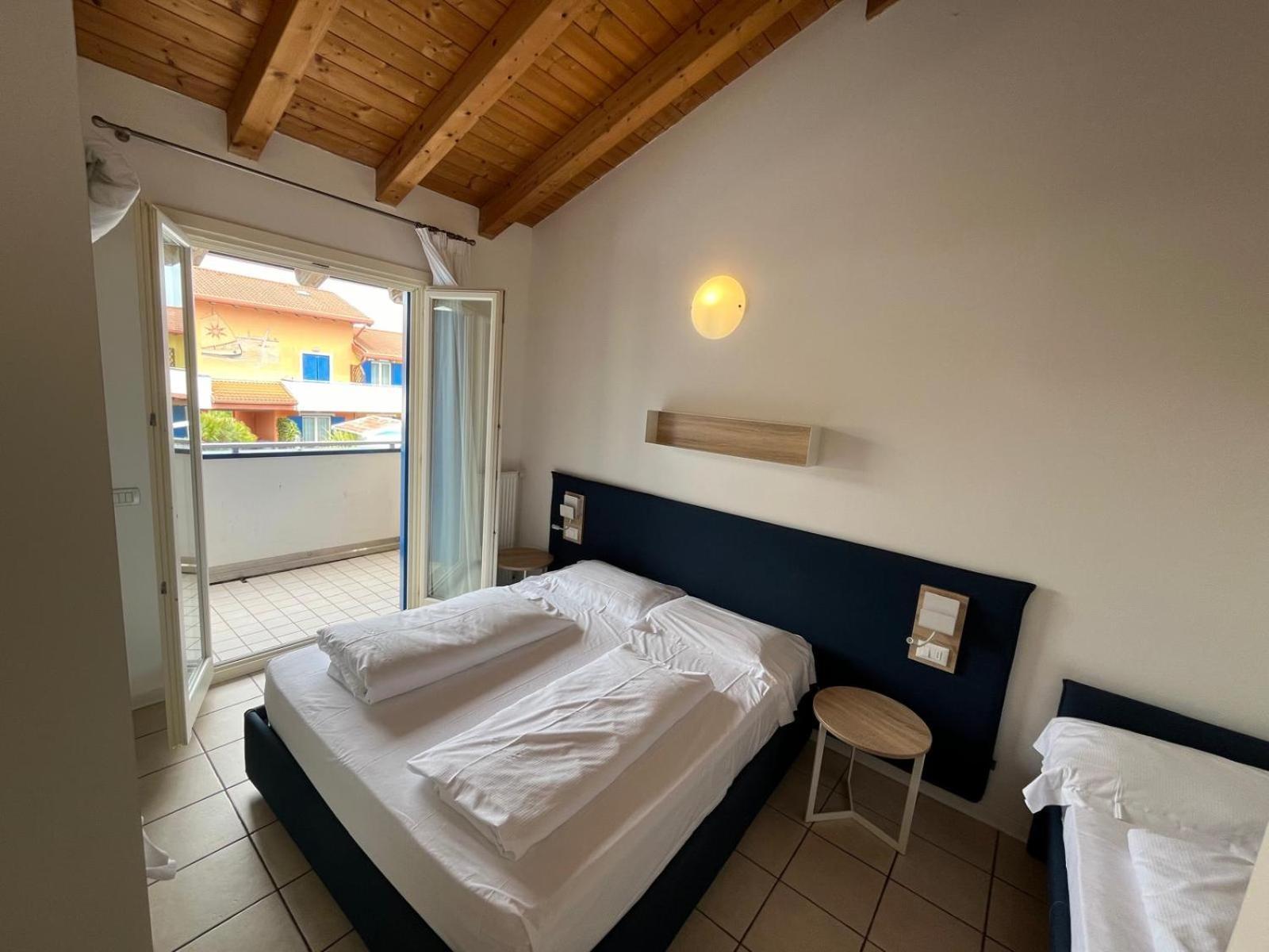 Villaggio Hemingway - Family Aparthotel Caorle Eksteriør bilde